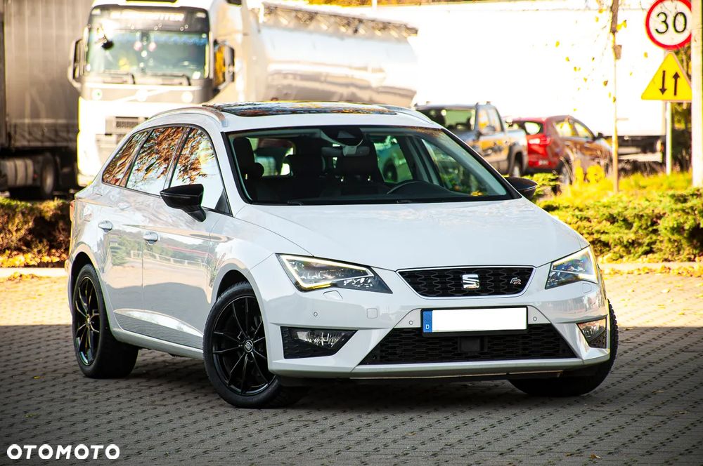 Seat Leon 2.0 TDI DPF Start&Stop DSG FR - 10