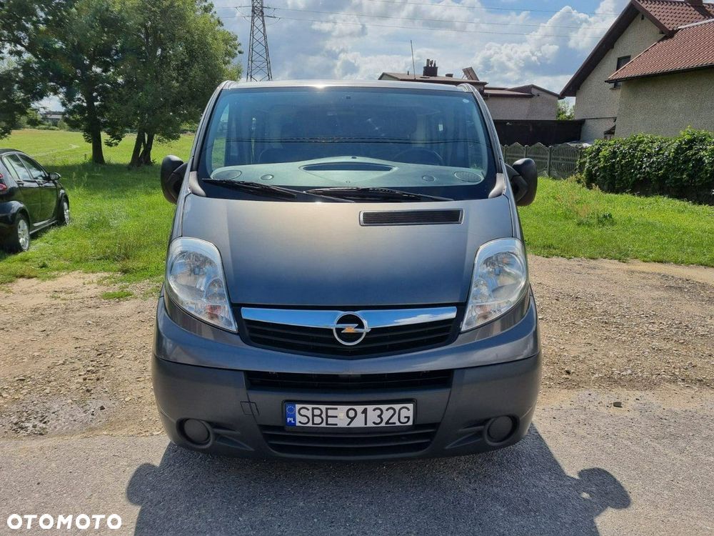 Opel Vivaro - 2