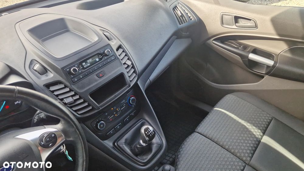 Ford Transit Connect - 8