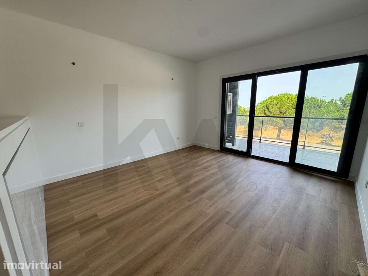 Apartamento T1 para Arrendamento em Condomínio Privado na Quinta da Tr - Grande imagem: 3/32