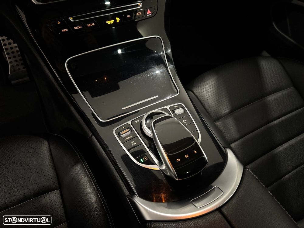 Mercedes-Benz C 220 d Aut. - 38