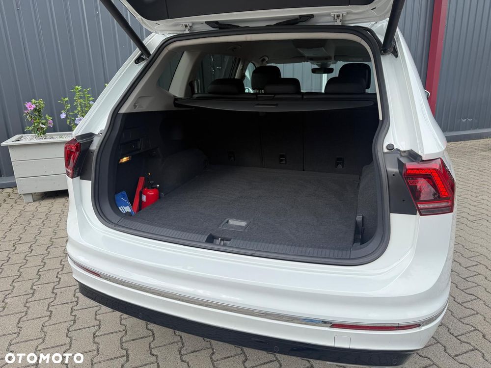 Volkswagen Tiguan Allspace 2.0 TSI 4Mot Highline DSG - 33
