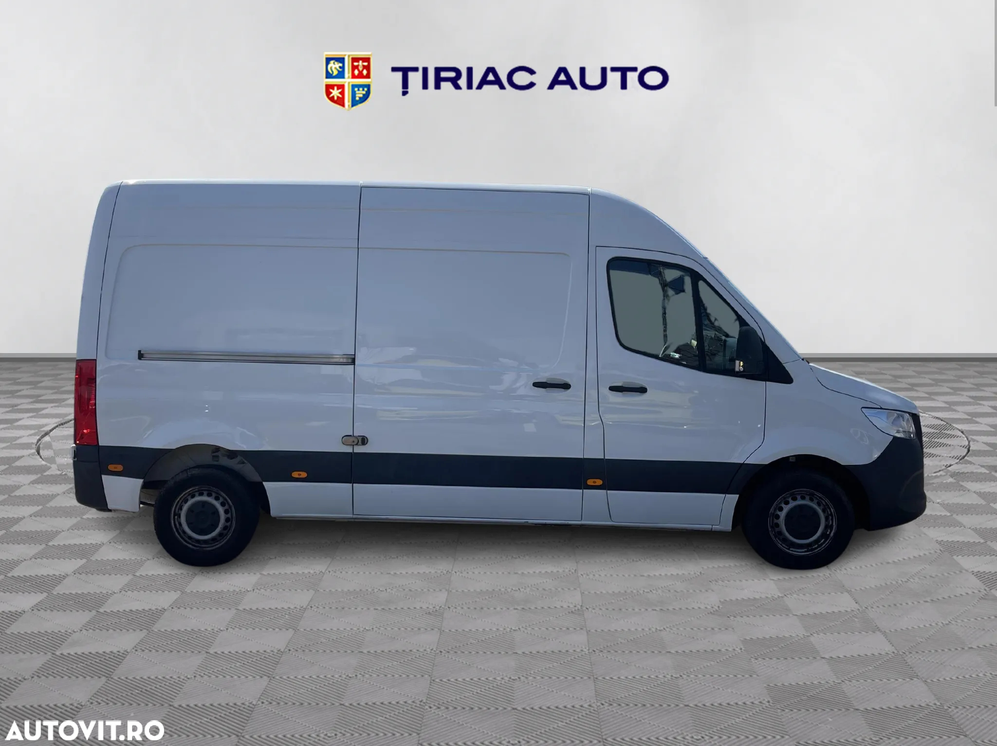 Mercedes-Benz Sprinter - 6