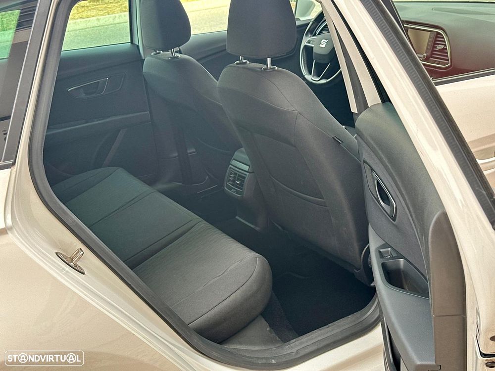 SEAT Leon ST 1.6 TDI Style Ecomotive - 9