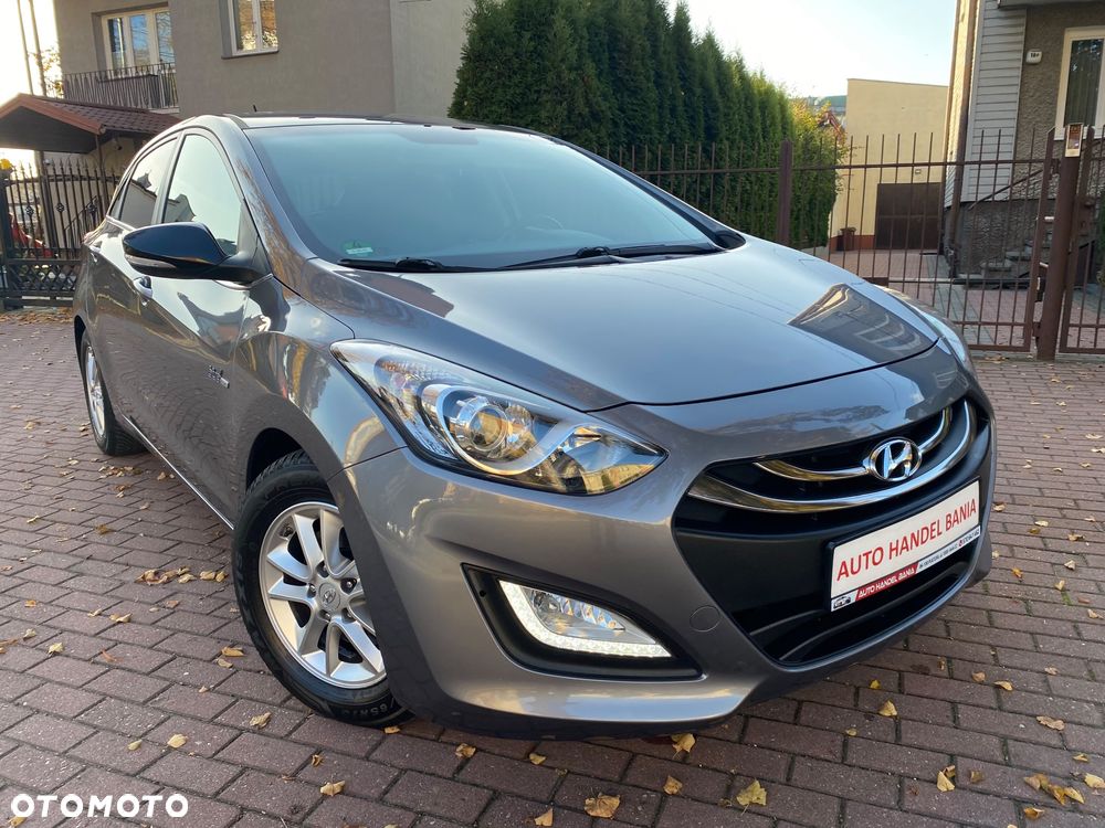 Hyundai i30 blue 1.6 GDI Trend - 15
