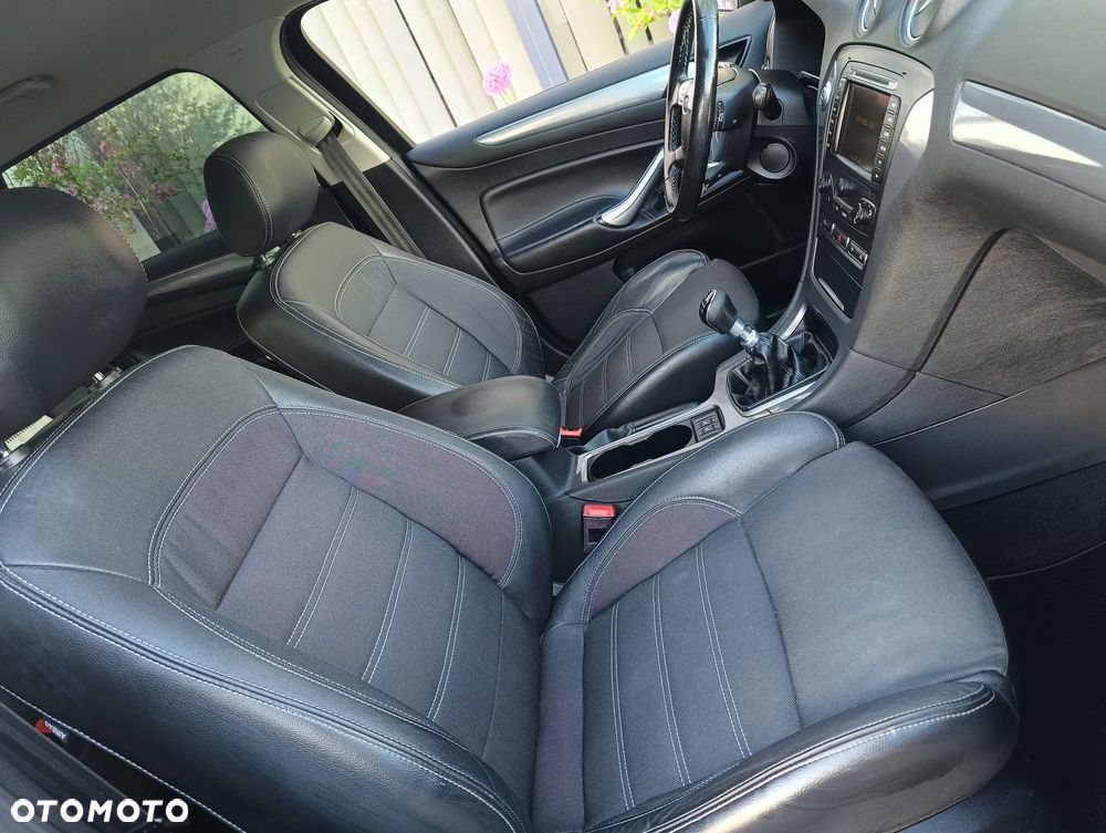Ford Mondeo 2.0 TDCi Titanium LXS - 21