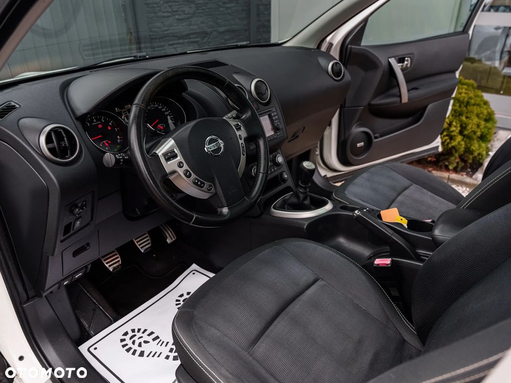 Nissan Qashqai 2.0 tekna - 16