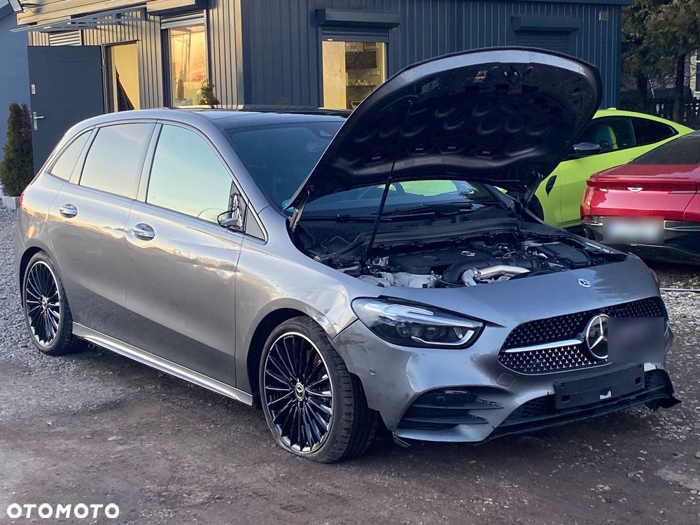 Mercedes-Benz Klasa B 220 4-Matic AMG Line 7G-DCT - 9
