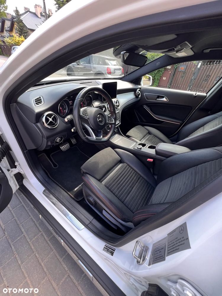 Mercedes-Benz GLA 200 7G-DCT AMG Line - 7