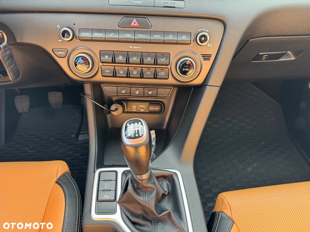 Kia Sportage 1.6 GDI 2WD DREAM-TEAM EDITION - 20