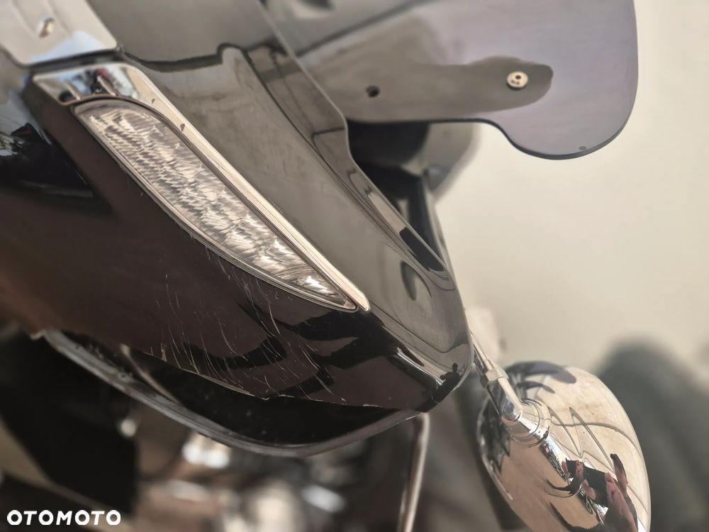 Indian Roadmaster - 30