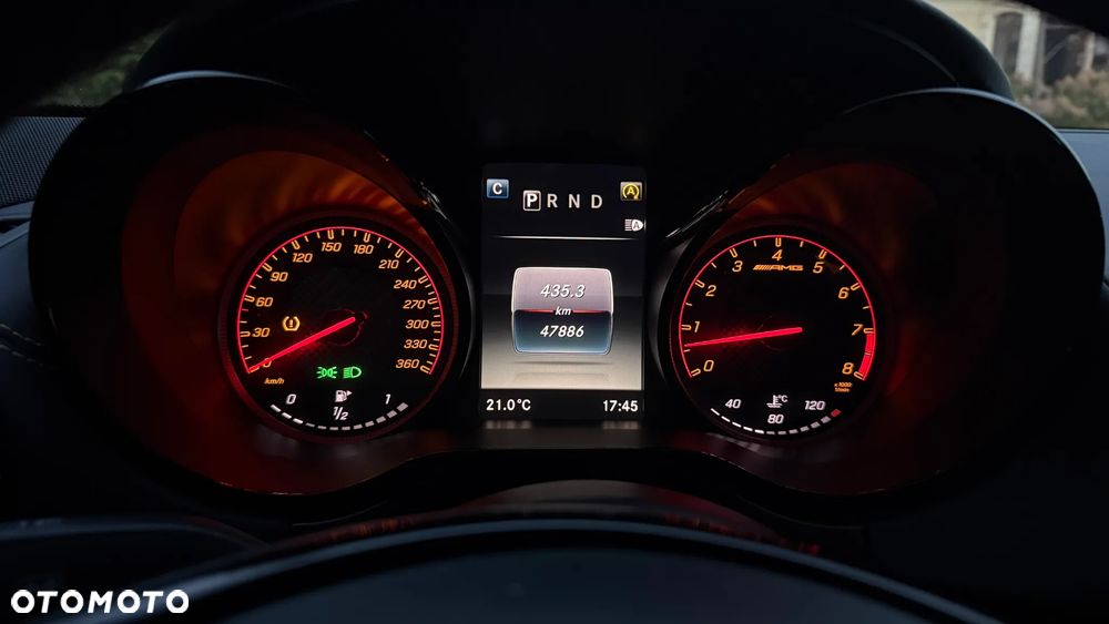 Mercedes-Benz AMG GT R - 4