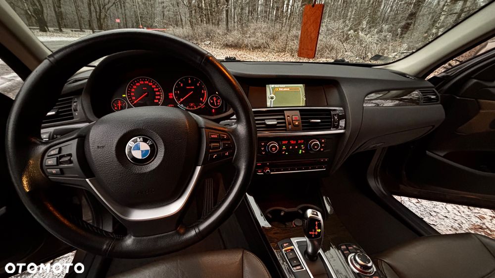 BMW X3 xDrive20d - 23