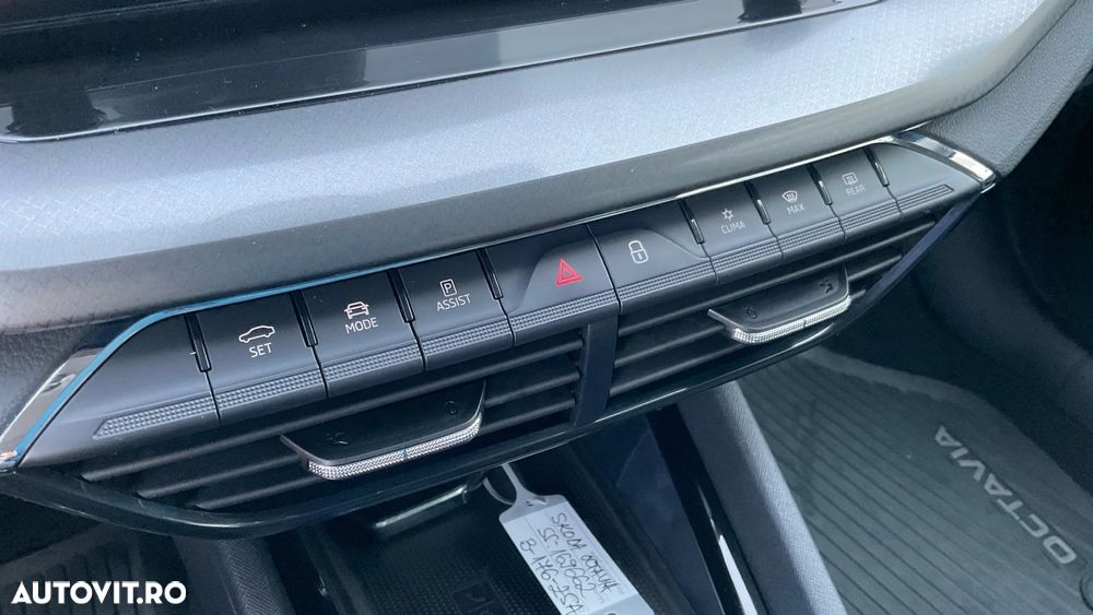 Skoda Octavia 1.5 TSI Ambition - 24