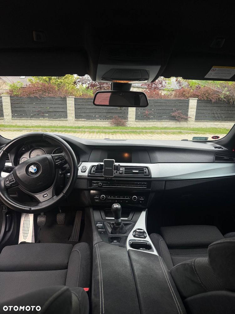 BMW Seria 5 - 16