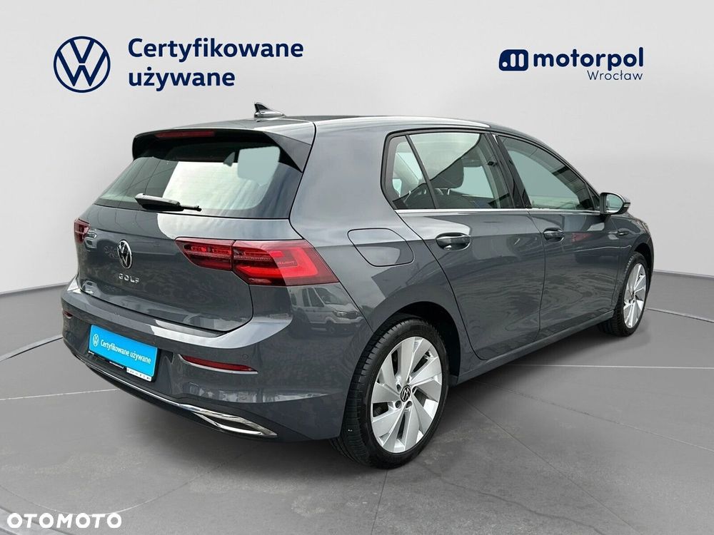 Volkswagen Golf - 16