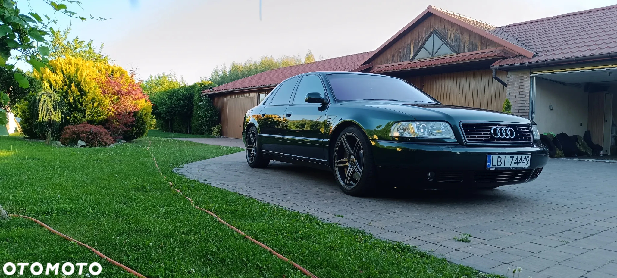 Audi A8 4.2 Quattro - 9