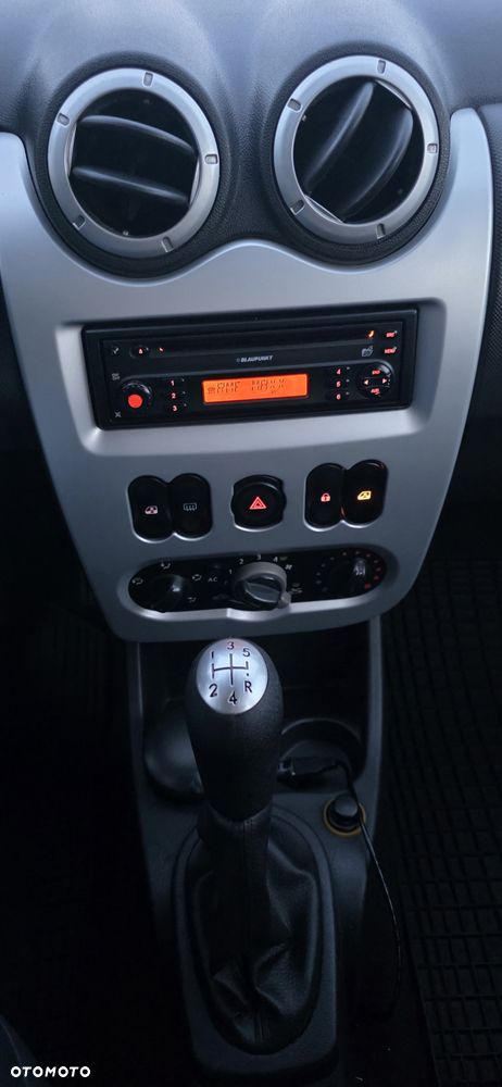 Dacia Sandero 1.4 Laureate - 11