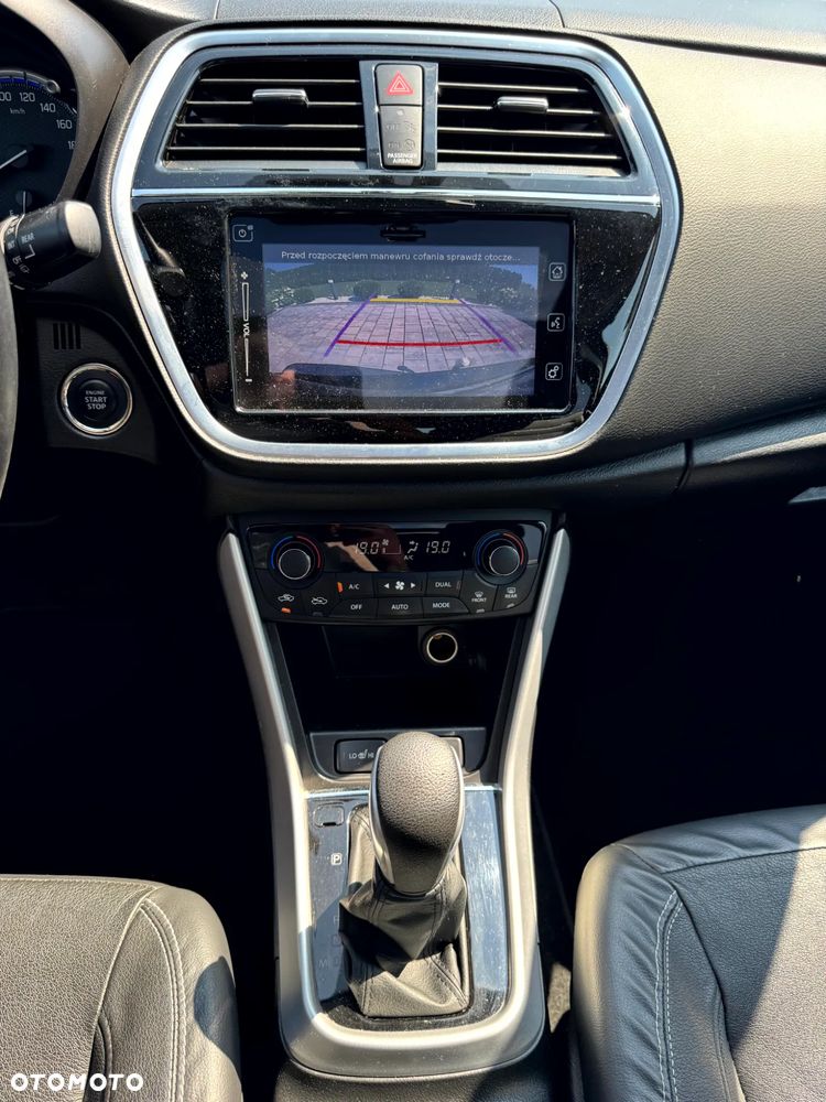 Suzuki SX4 S-Cross - 13