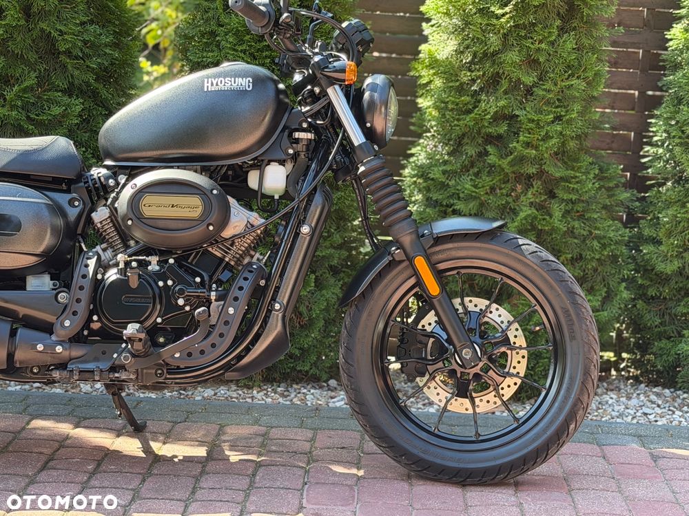 Hyosung GV - 10