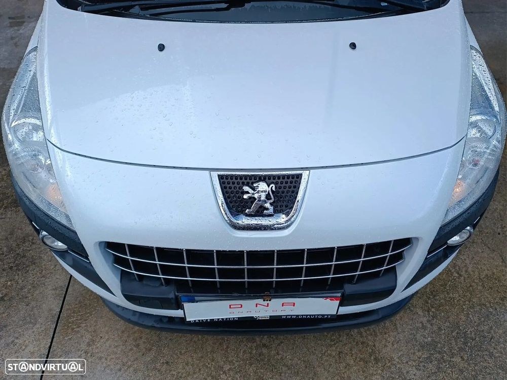 Peugeot 3008 1.6 HDi Premium - 18