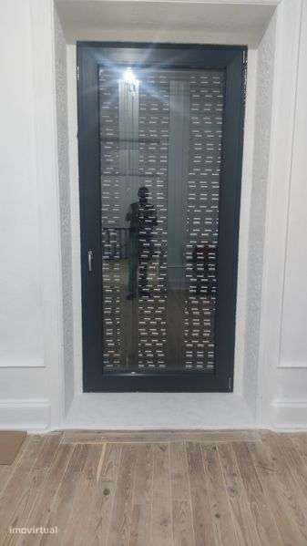 Casa T2 para alugar - Grande imagem: 2/5