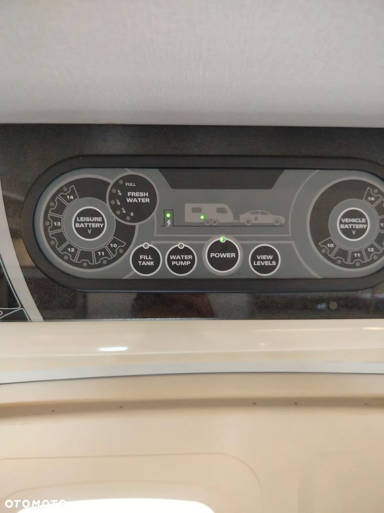 SWIFT Bessaacar Cameo - 35