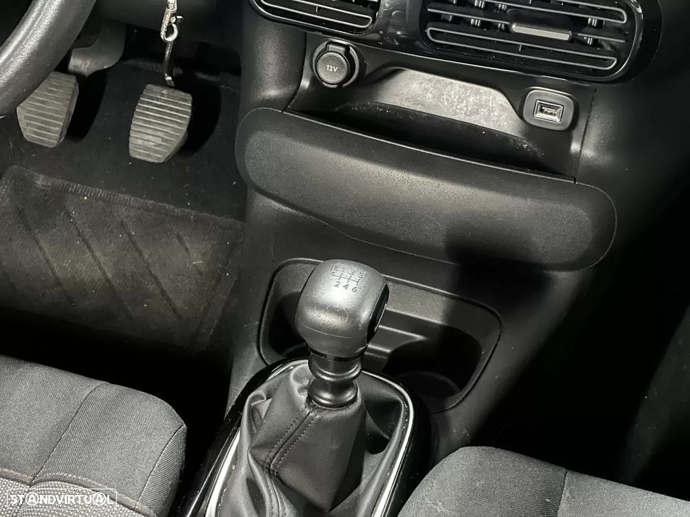 Citroën C4 Cactus 1.5 BlueHDi Shine Pack - 28