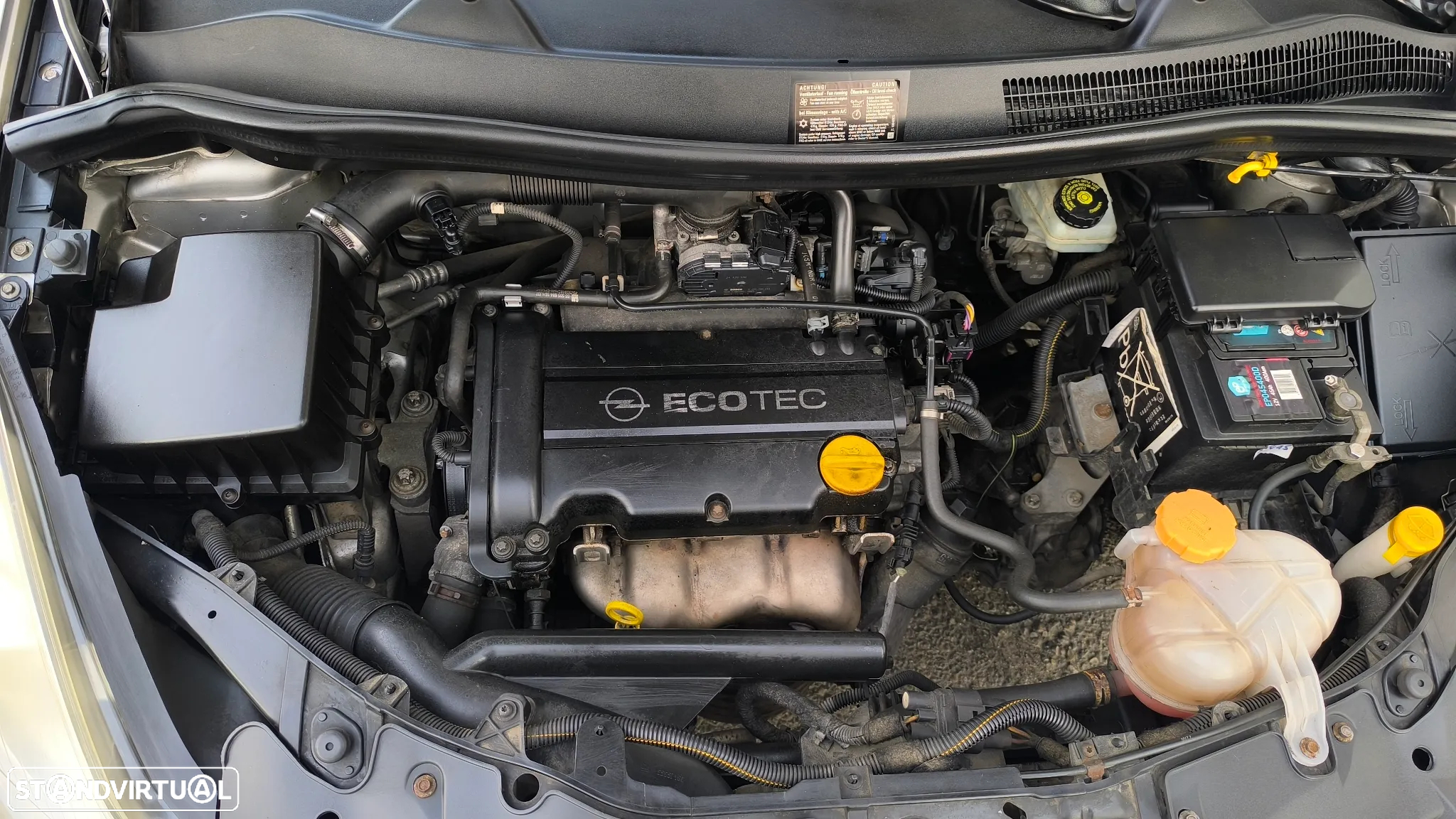 Opel Corsa 1.2 Cosmo - 14