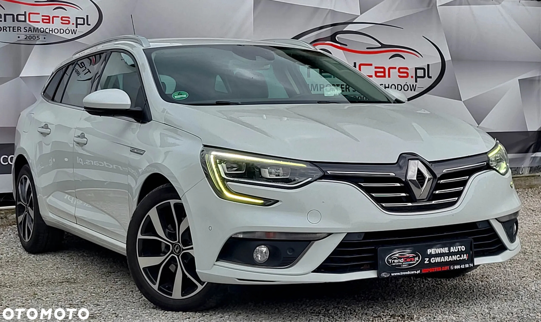Renault Megane Grandtour BLUE dCi 150 EDC BOSE EDITION - 12