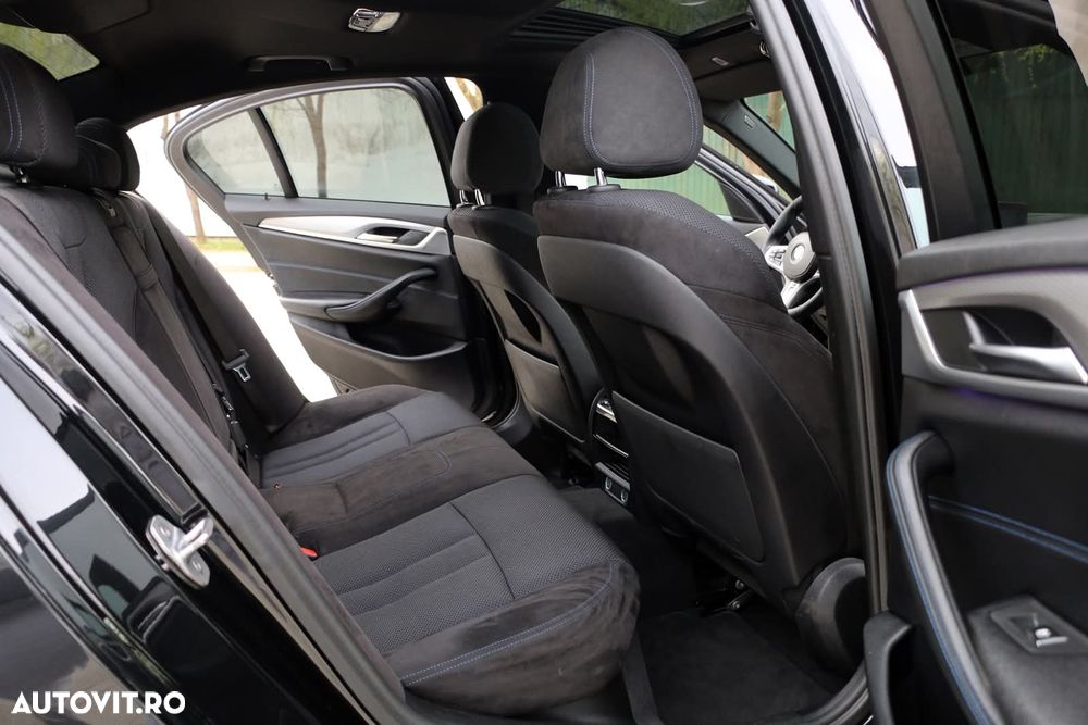 BMW Seria 5 520d Aut. M Sport Edition - 16