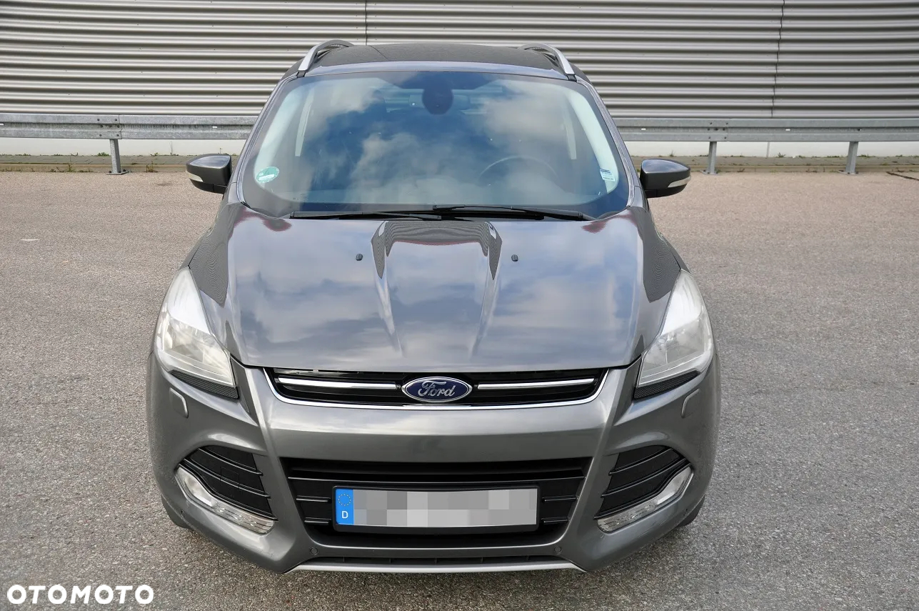 Ford Kuga 1.6 EcoBoost 2x4 Titanium - 3