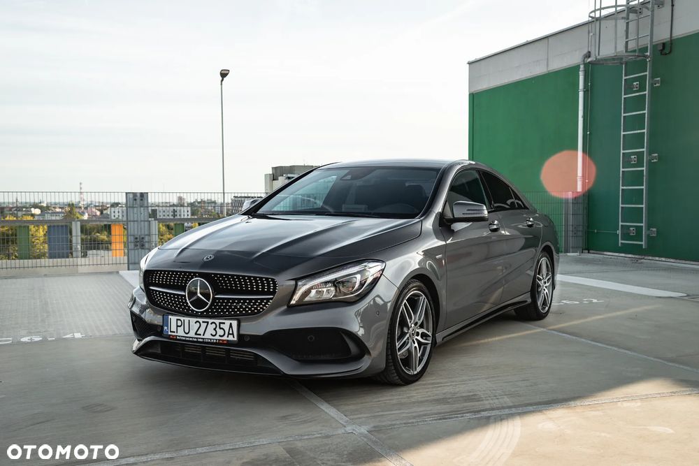Mercedes-Benz CLA 220 4-Matic AMG Line - 2