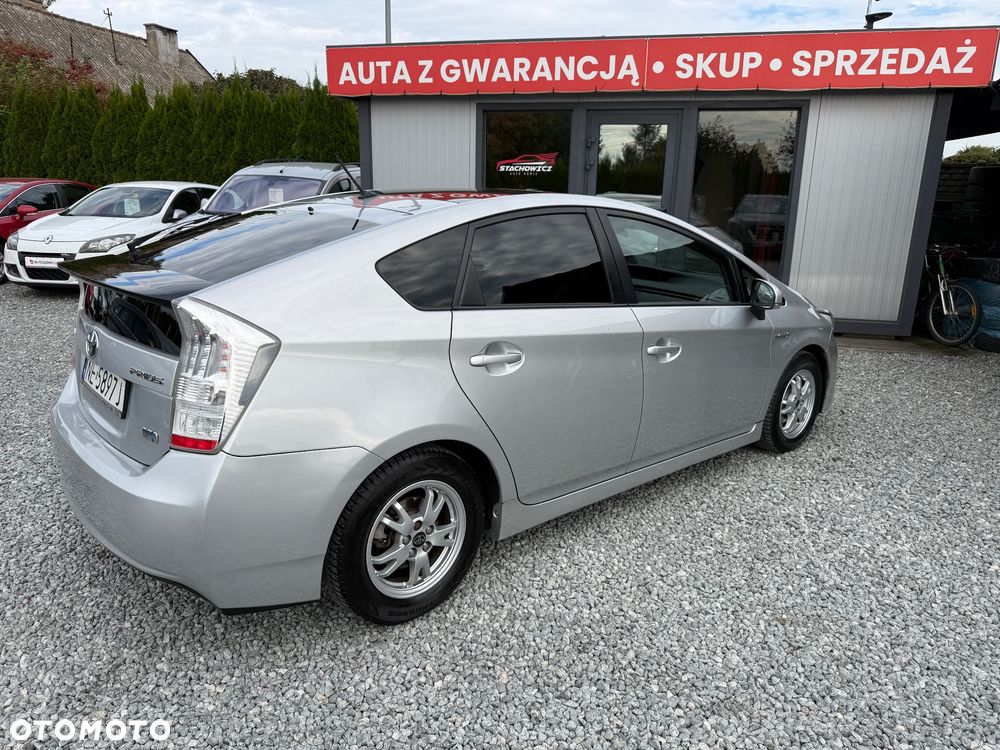 Toyota Prius - 21