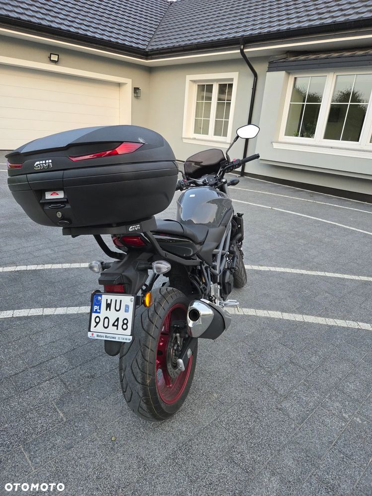 Suzuki SV - 5