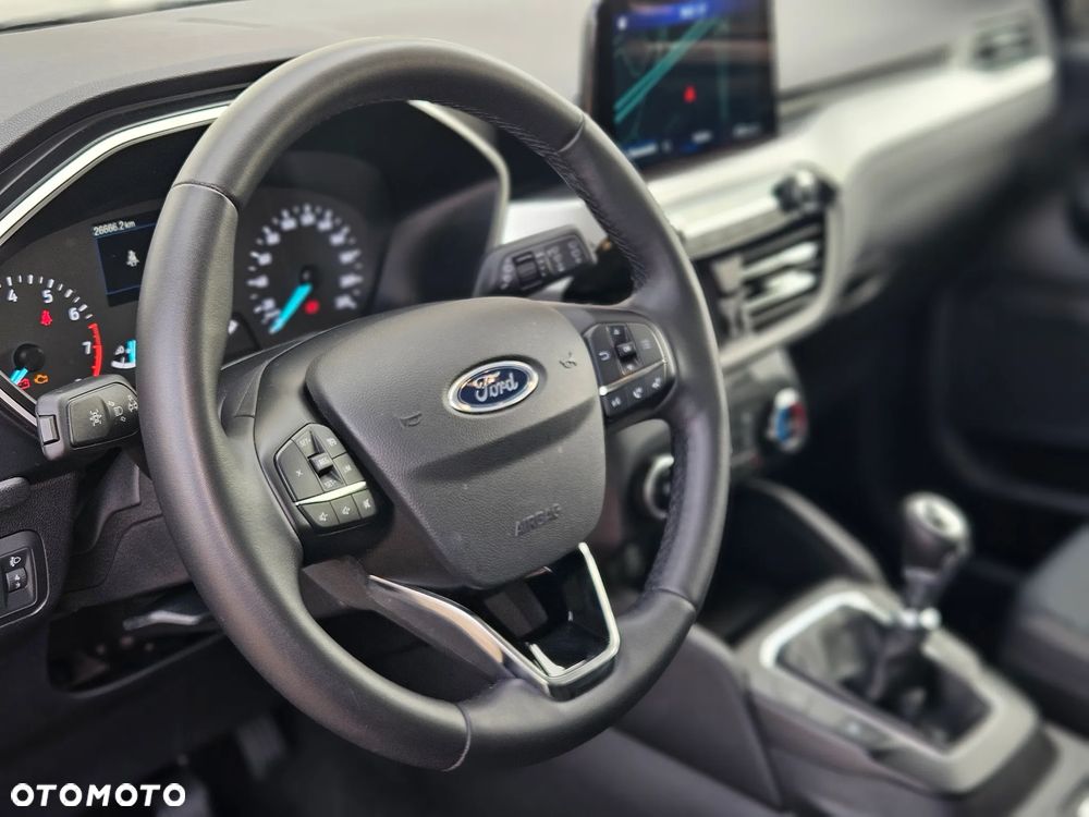 Ford Kuga - 24