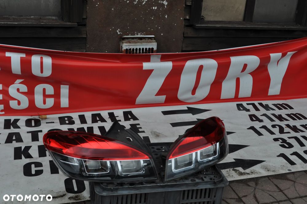 reno megane III coupe lampa prawa WYSYŁKA - 1