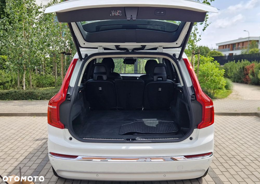 Volvo XC 90 - 7