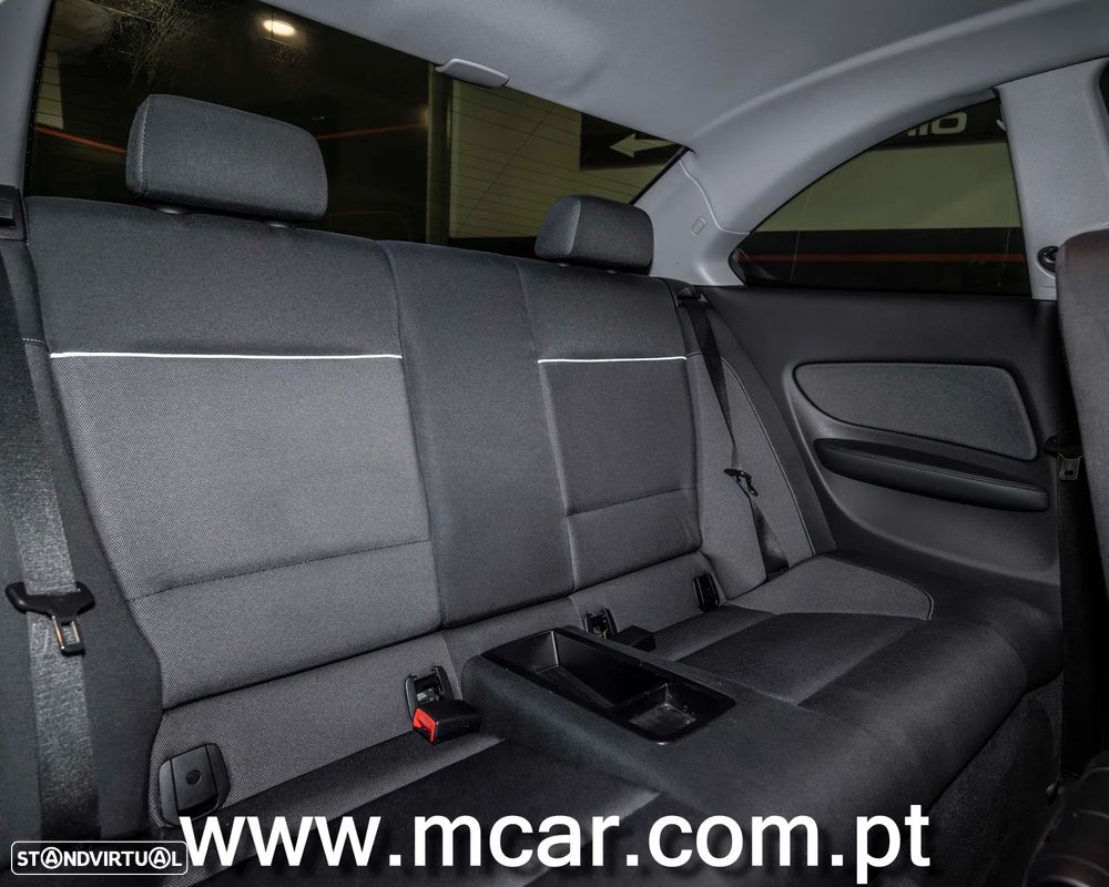 BMW 118 - 15