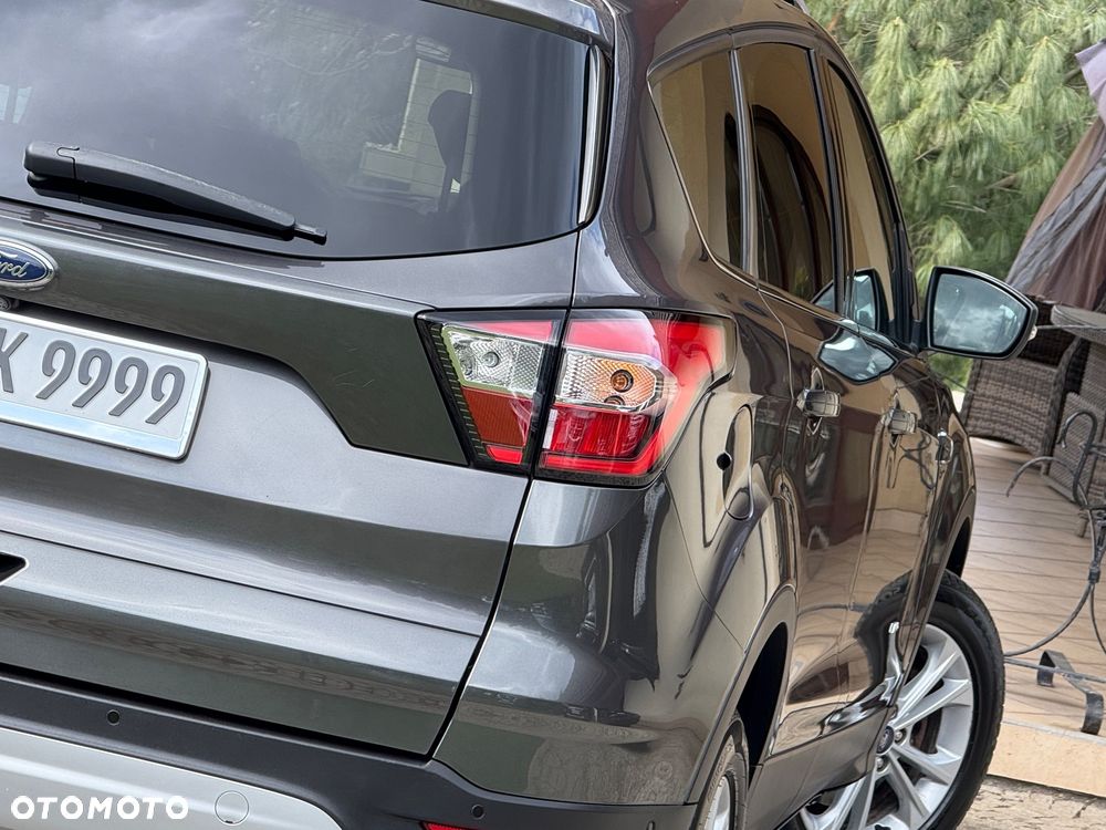 Ford Kuga 2.0 TDCi 4x4 Titanium - 11