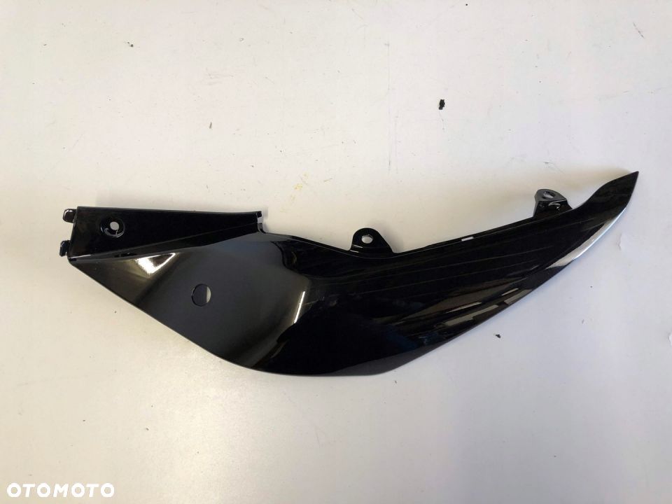 APRILIA Pegasso Strada ogon zadupek owiewka lewa - 1