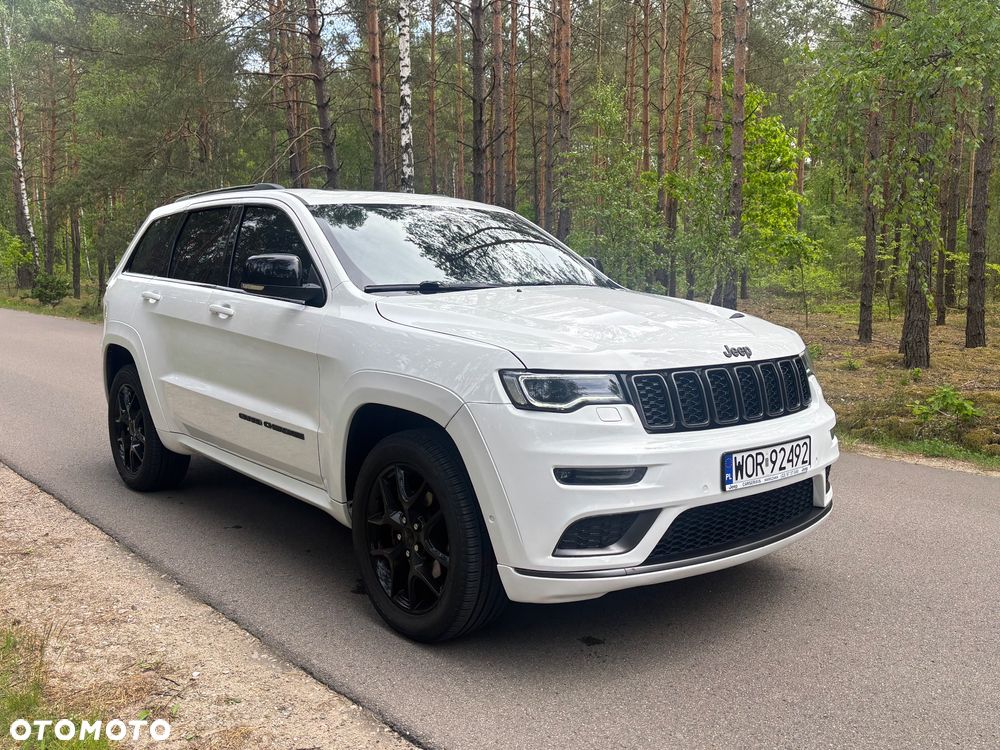 Jeep Grand Cherokee - 29