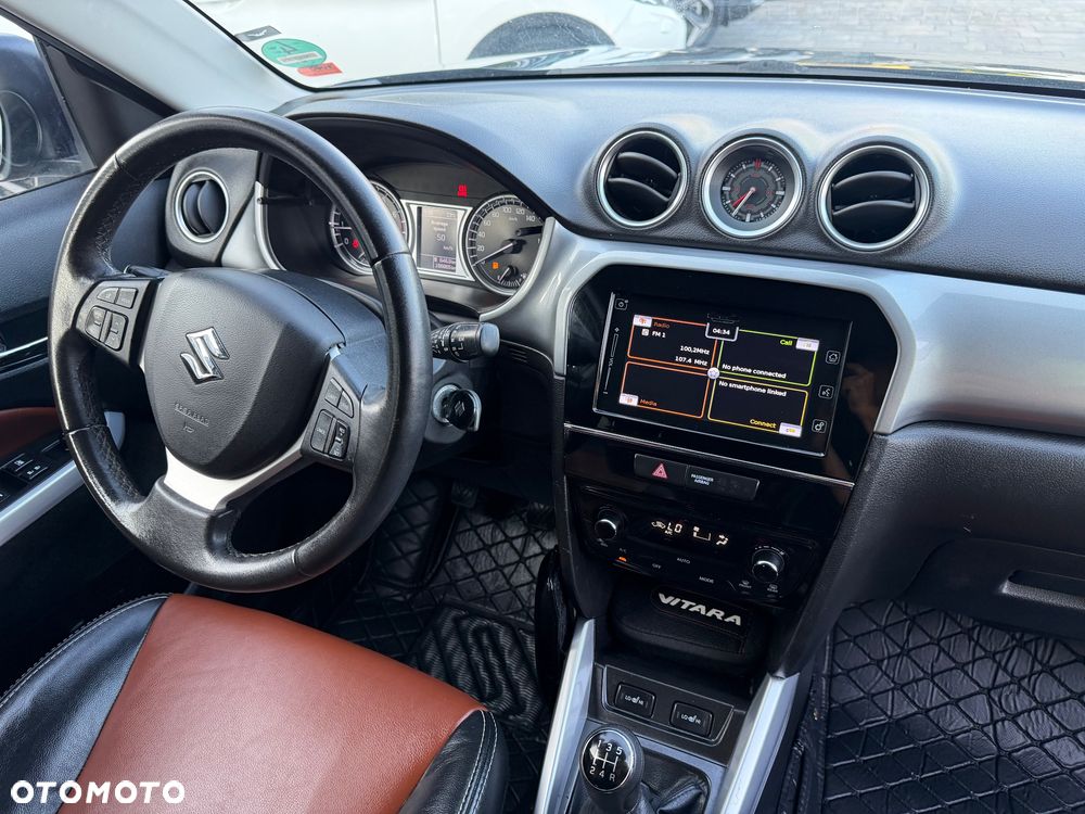 Suzuki Vitara 1.6 Premium 2WD - 18