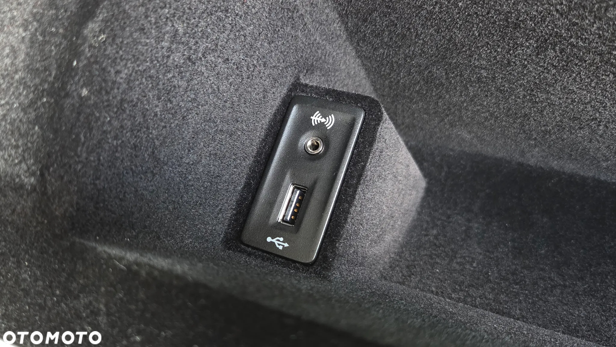 Volkswagen California - 32
