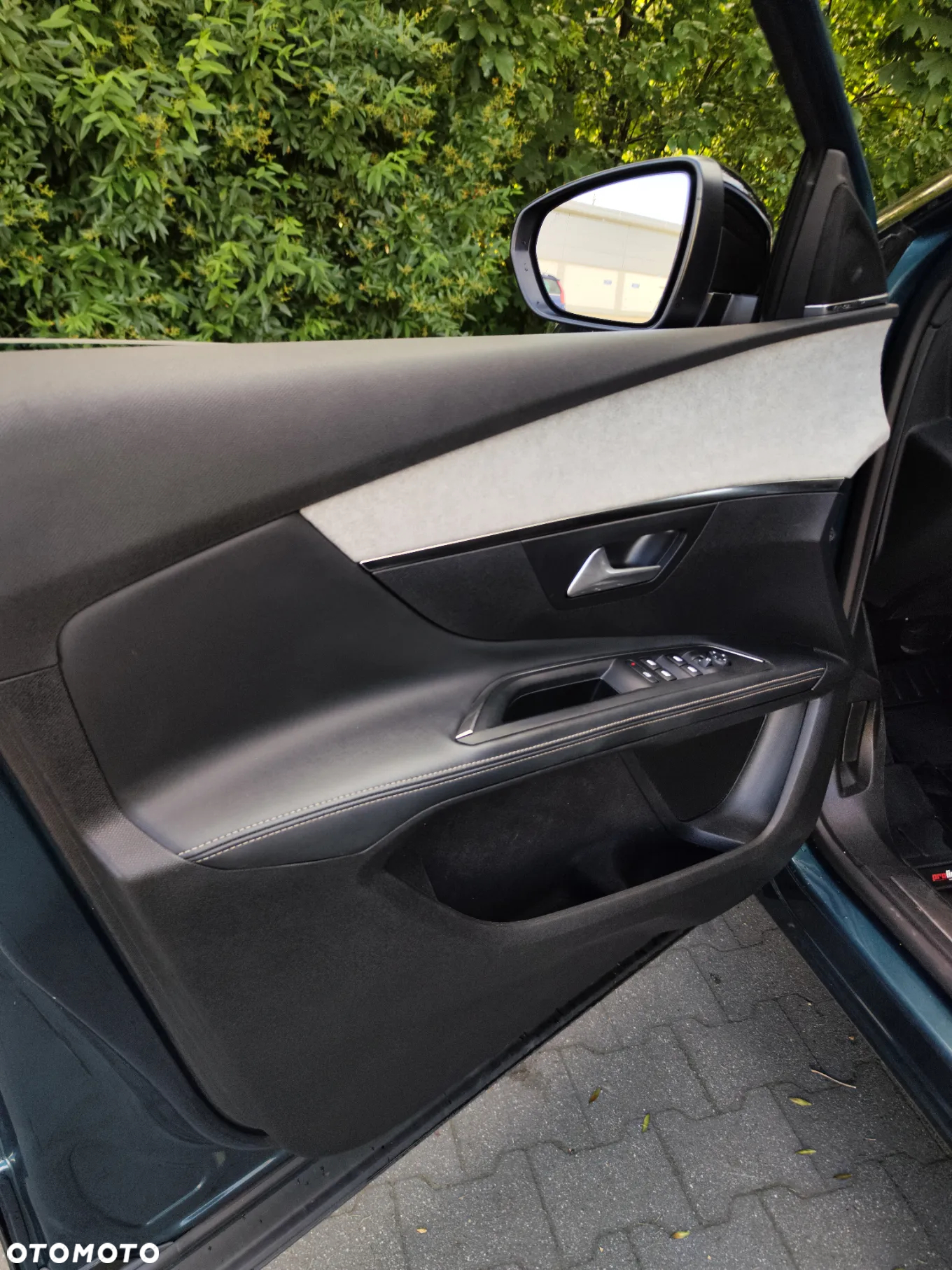 Peugeot 5008 2.0 BlueHDi GT S&S EAT8 - 17