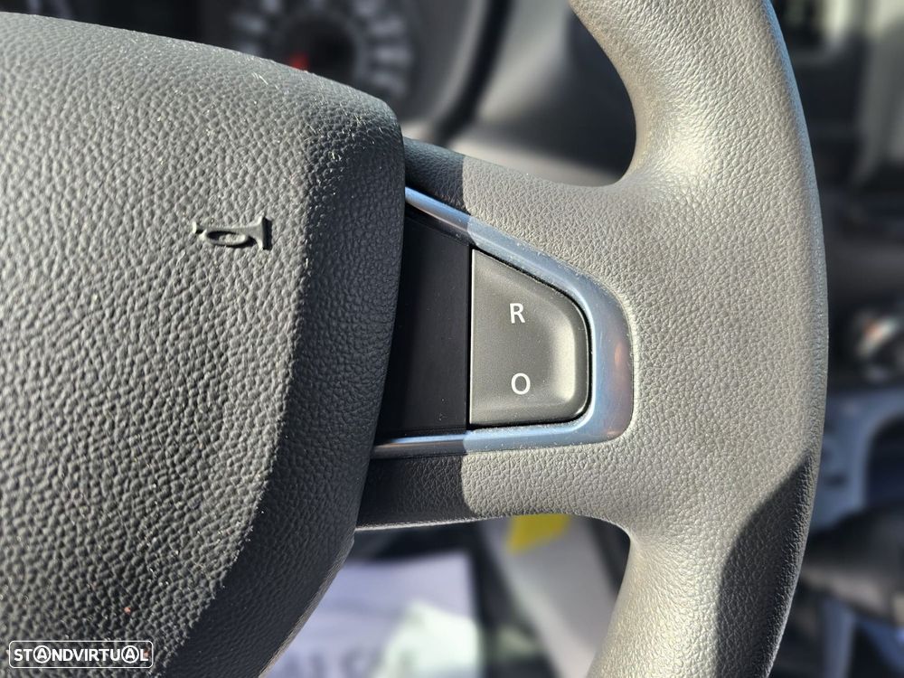 Renault Master 2.2 dCi L2 H1 3.5T - 14