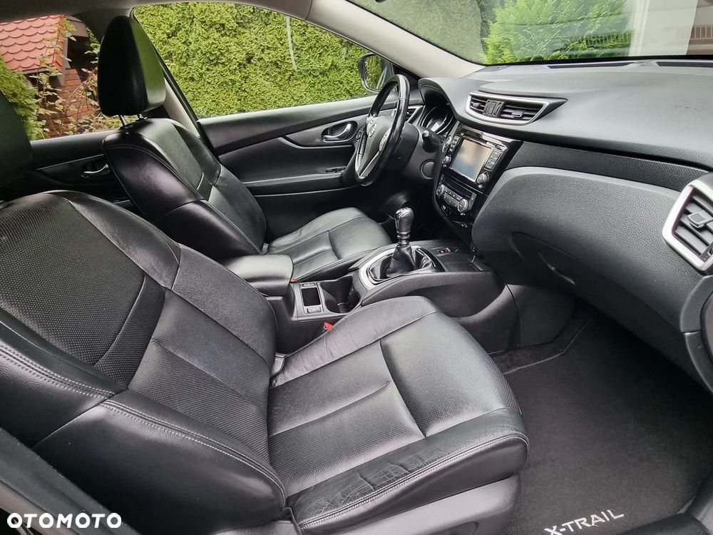 Nissan X-Trail 1.6 DIG-T Visia 2WD - 17