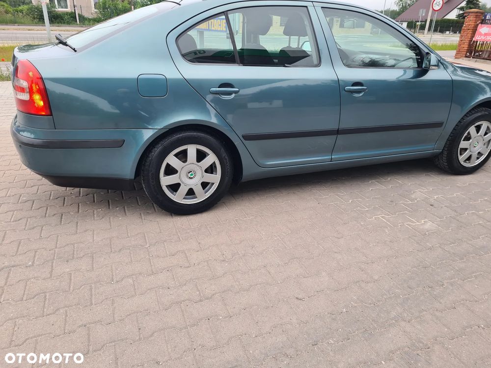 Skoda Octavia 1.6 Tour - 3