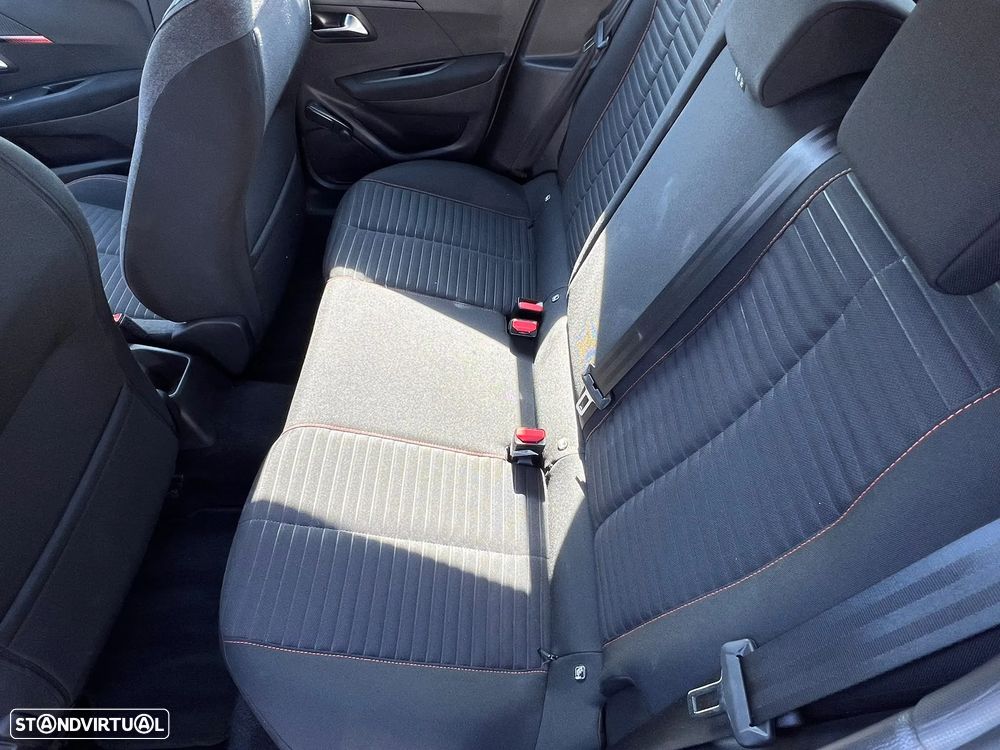 Peugeot 208 1.2 PureTech Active - 7