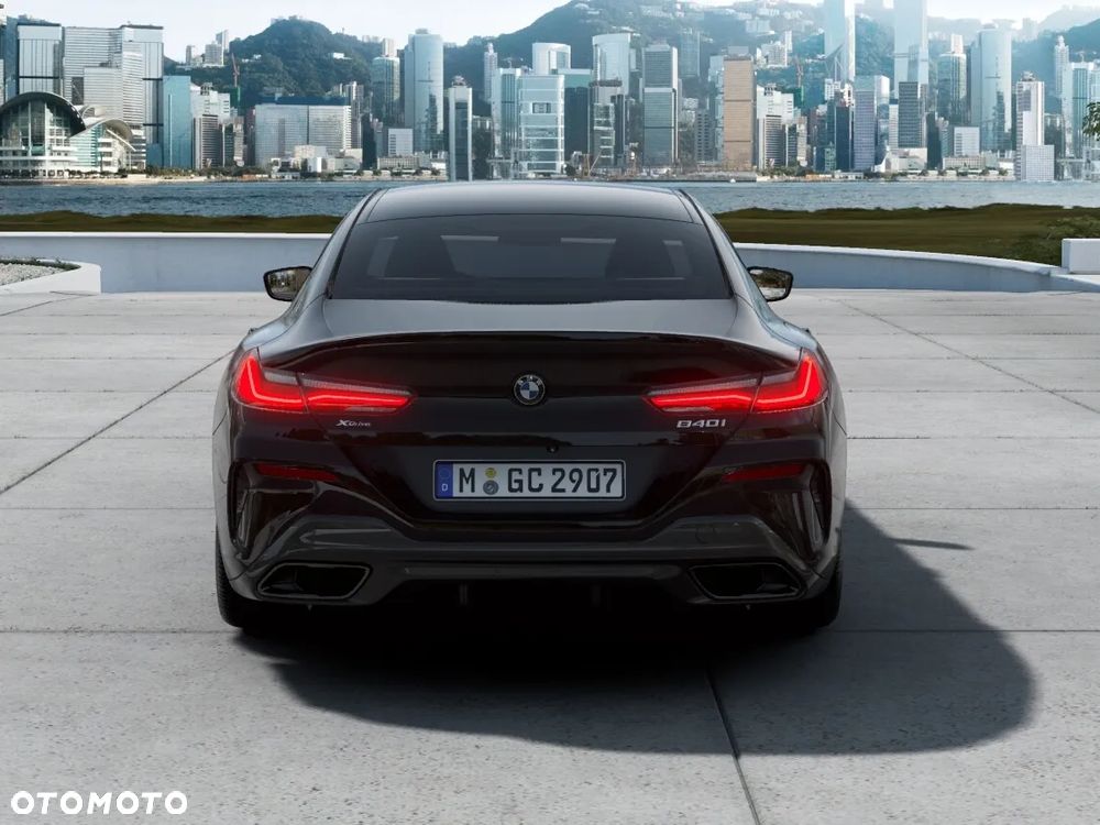 BMW Seria 8 - 3